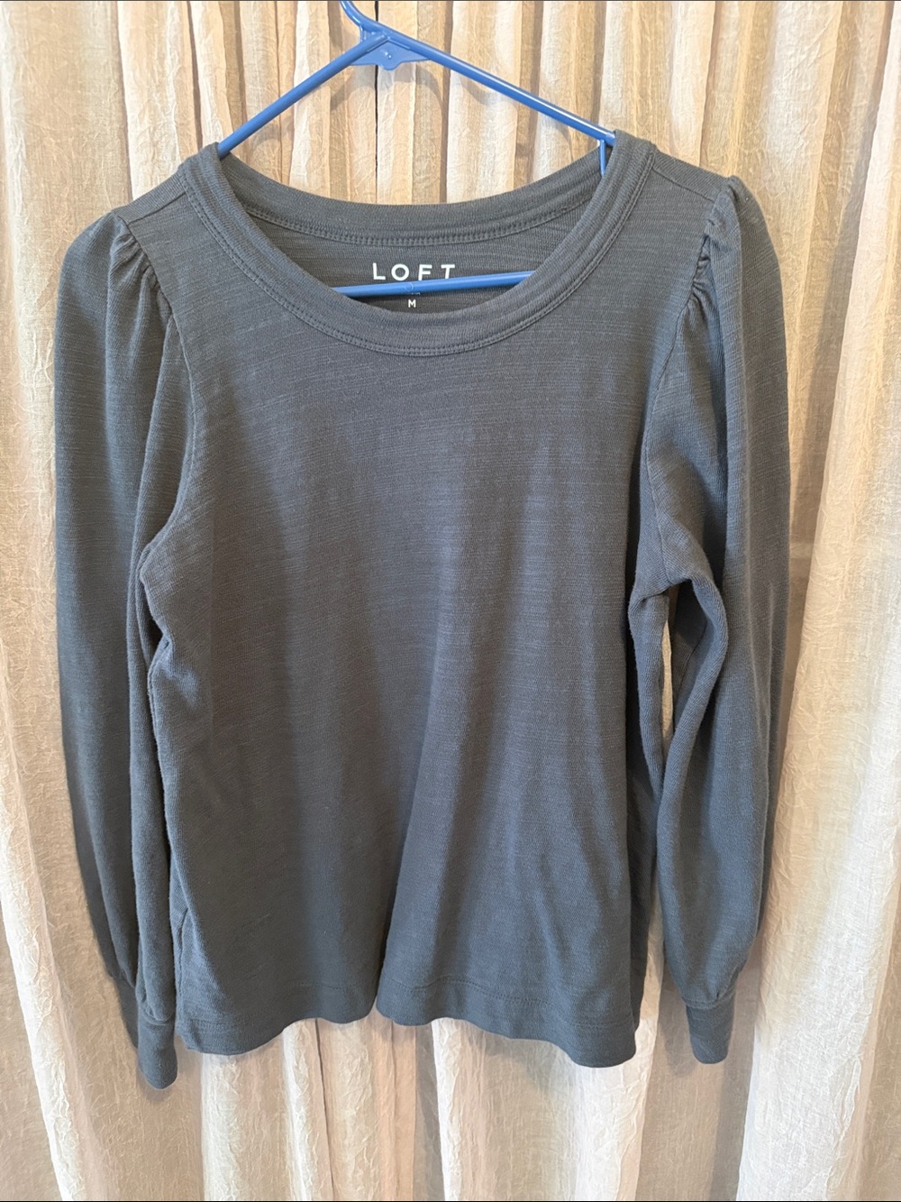 LOFT Charcoal Gray Long-Sleeve Puff Shoulder Top